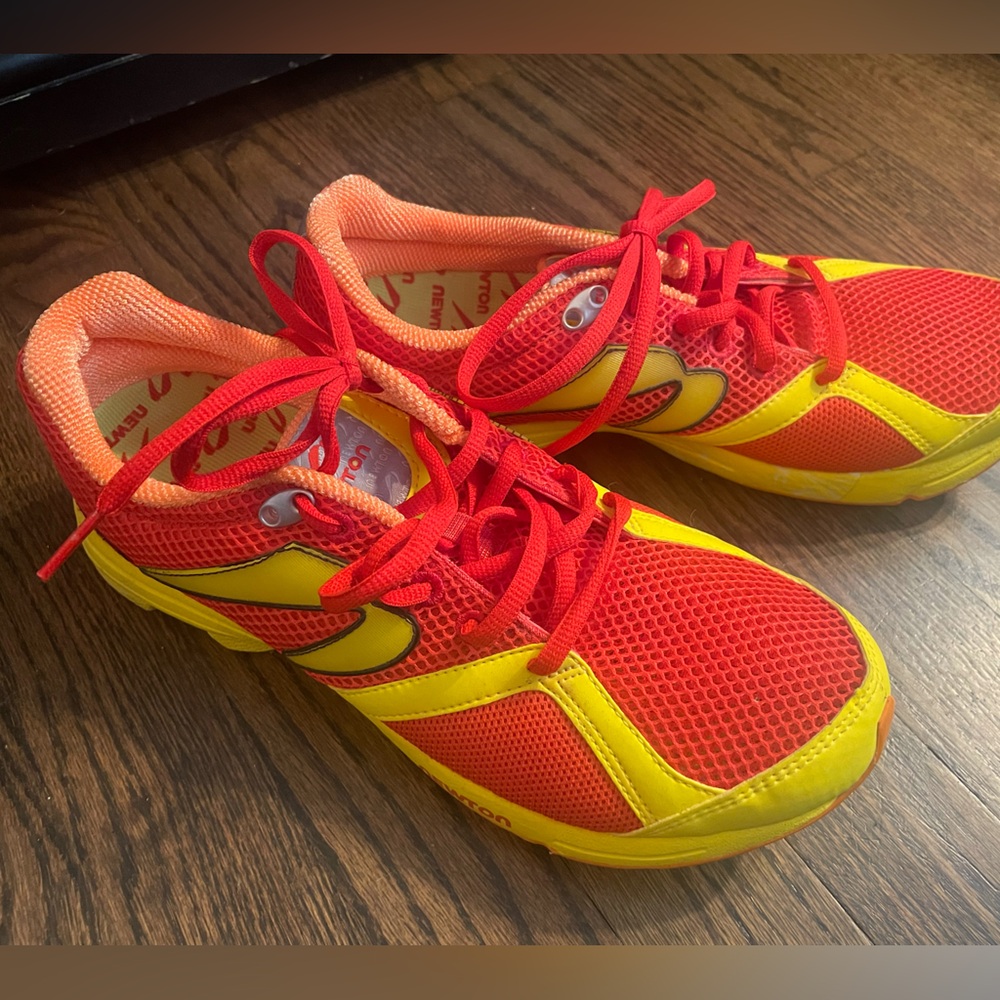 NEW Newton Distance S Running Shoes, size 8 or 41 EU